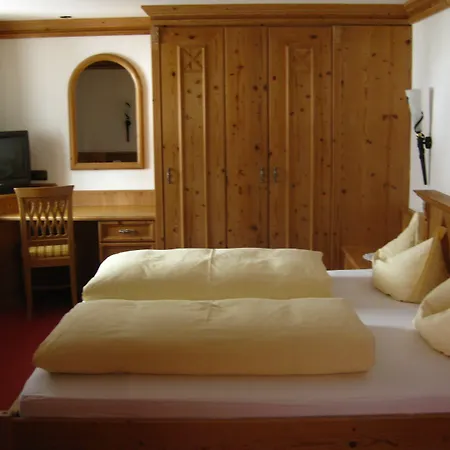 Zum Schweizerbartl 3*