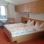Zum Schweizerbartl Motel Garmisch-Partenkirchen