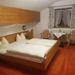 Zum Schweizerbartl 3*