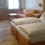 Motel Zum Schweizerbartl Garmisch-Partenkirchen