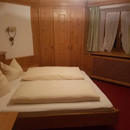 Zum Schweizerbartl 汽车旅馆 3*