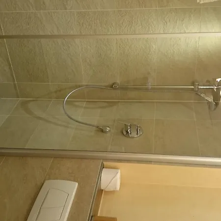 Zum Schweizerbartl 3*