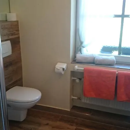 Motel Zum Schweizerbartl 2*