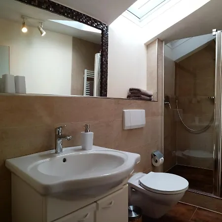 Zum Schweizerbartl Motel Garmisch-Partenkirchen